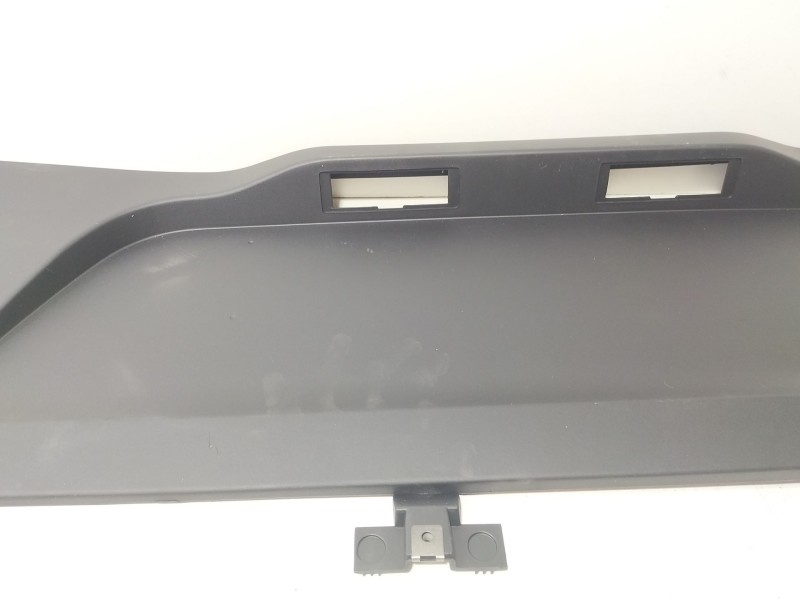Recambio de moldura para iveco daily v furgoneta 29s11, 29l11, 35c11, 35s11, 40c11 referencia OEM IAM Iveco Daily 2014  