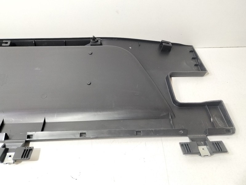Recambio de moldura para iveco daily v furgoneta 29s11, 29l11, 35c11, 35s11, 40c11 referencia OEM IAM Iveco Daily 2014  