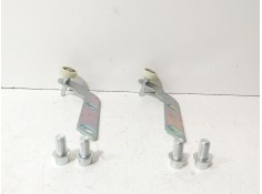 Recambio de soporte / guia puerta corredera para iveco daily v caja/chasis 55s17w 4x4 referencia OEM IAM FT95435  
