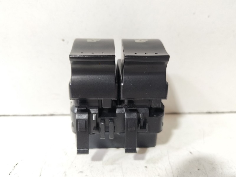 Recambio de mando elevalunas delantero izquierdo para renault trafic caja cerrada (ab 4.01) 1.9 diesel referencia OEM IAM Renaul