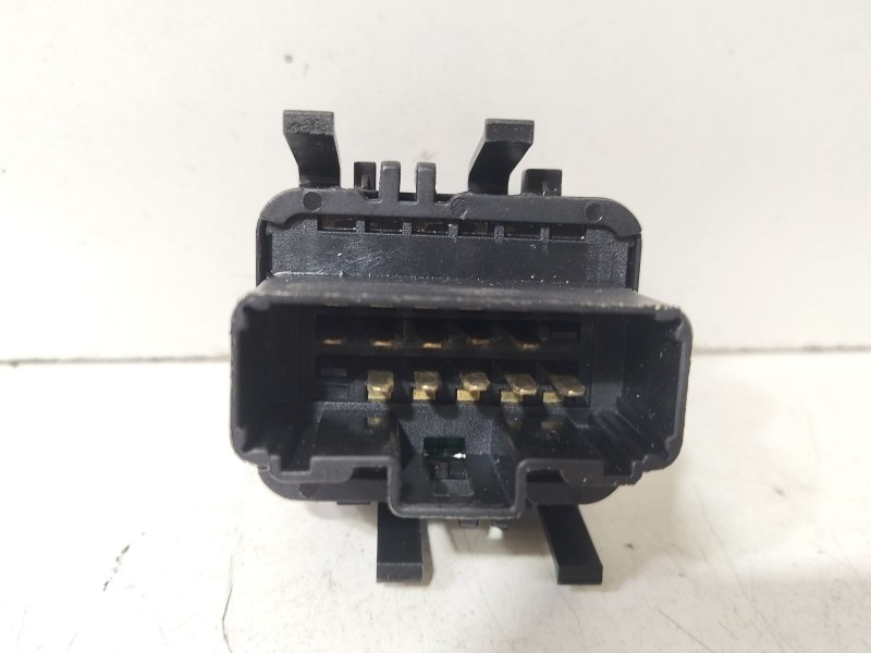 Recambio de mando elevalunas delantero izquierdo para renault trafic caja cerrada (ab 4.01) 1.9 diesel referencia OEM IAM Renaul