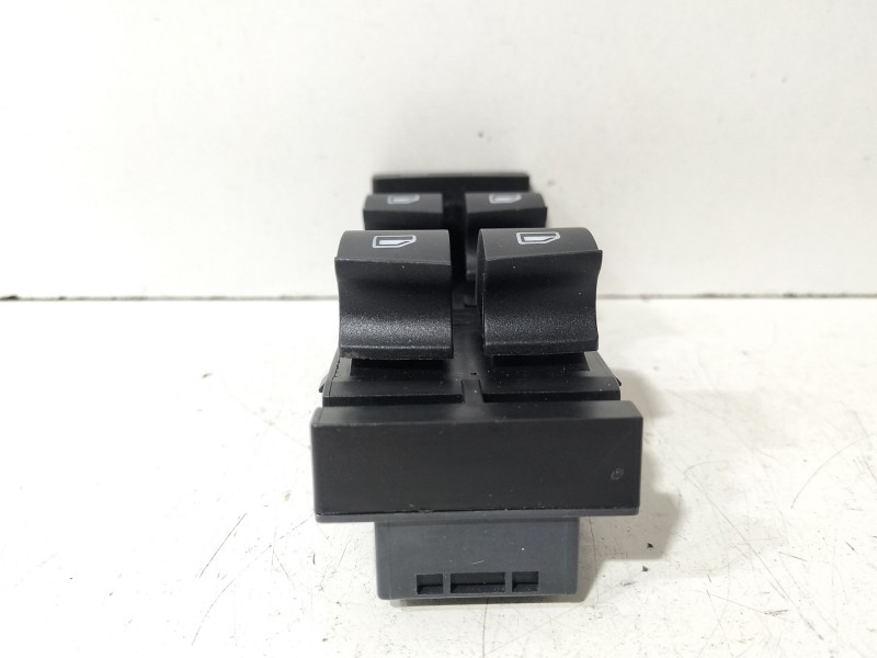 Recambio de mando elevalunas delantero izquierdo para audi a6 berlina (4b2) 2.8 referencia OEM IAM 4B0959851B  