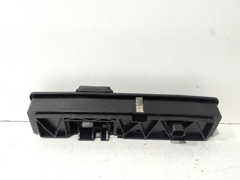 Recambio de maneta porton para ford focus iii 1.6 ti referencia OEM IAM EZC-FR-078  