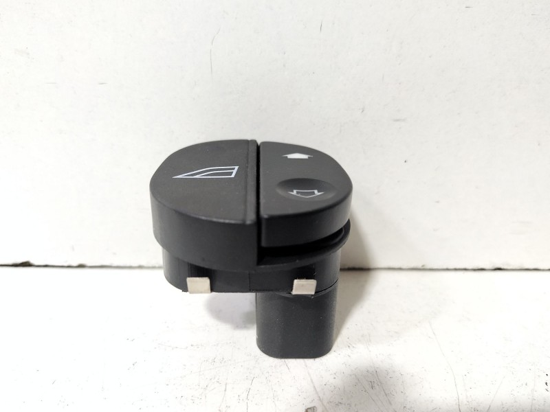 Recambio de mando elevalunas delantero derecho para ford ka (rb_) 1.3 i referencia OEM IAM Ford KA  