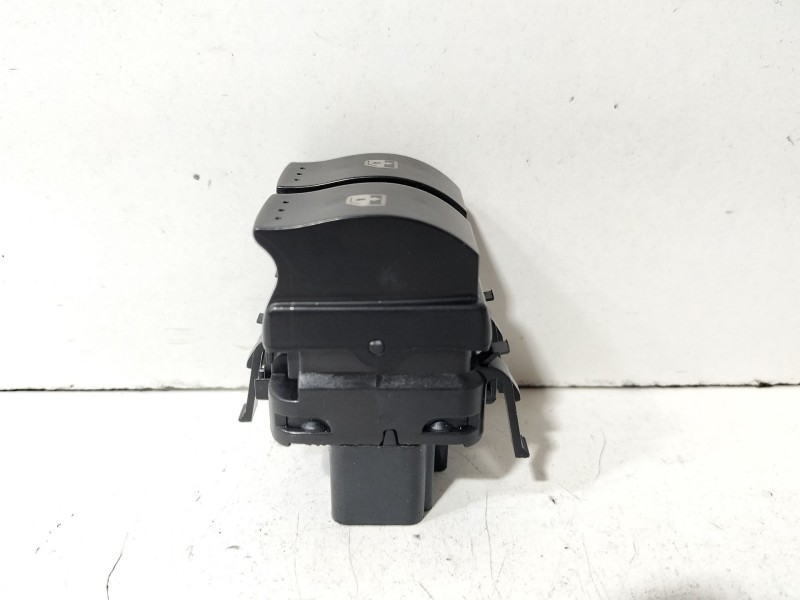 Recambio de mando elevalunas delantero izquierdo para renault trafic caja cerrada (ab 4.01) doble cabina l1h1 2,7t referencia OE