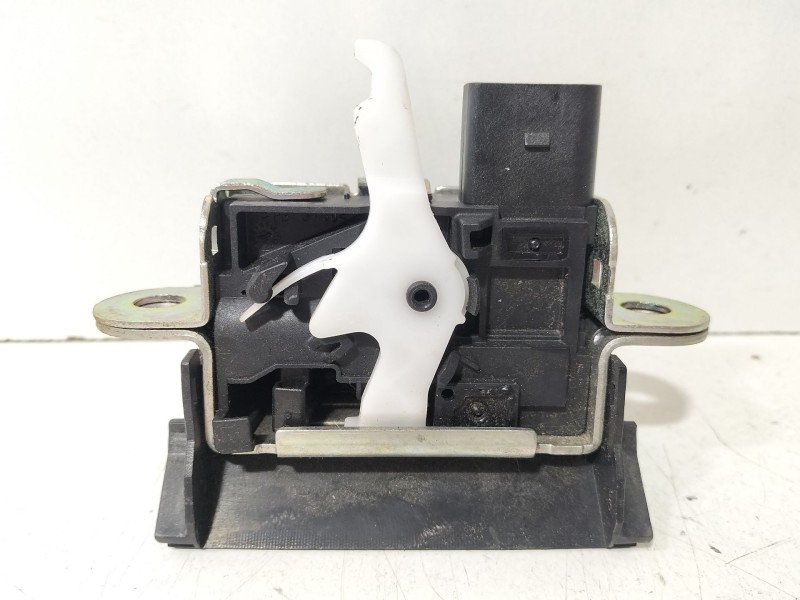Recambio de cerradura maletero / porton para seat ibiza iv sc (6j1, 6p5) 1.2 tsi referencia OEM IAM 6J4827505D  