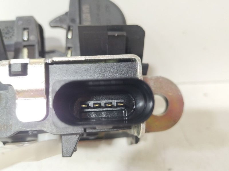 Recambio de cerradura maletero / porton para seat ibiza iv sc (6j1, 6p5) 1.2 tsi referencia OEM IAM 6J4827505D  