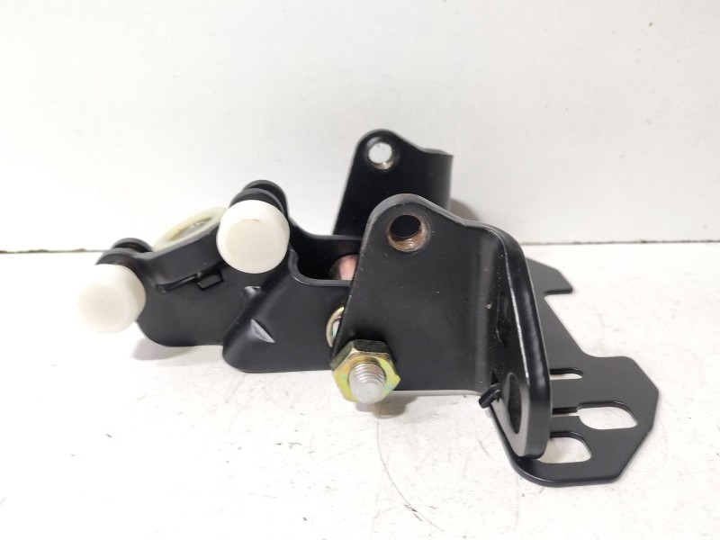 Recambio de soporte / guia puerta corredera para mercedes-benz sprinter 02.00  caja abierta 216 cdi (902.611-612) referencia OEM