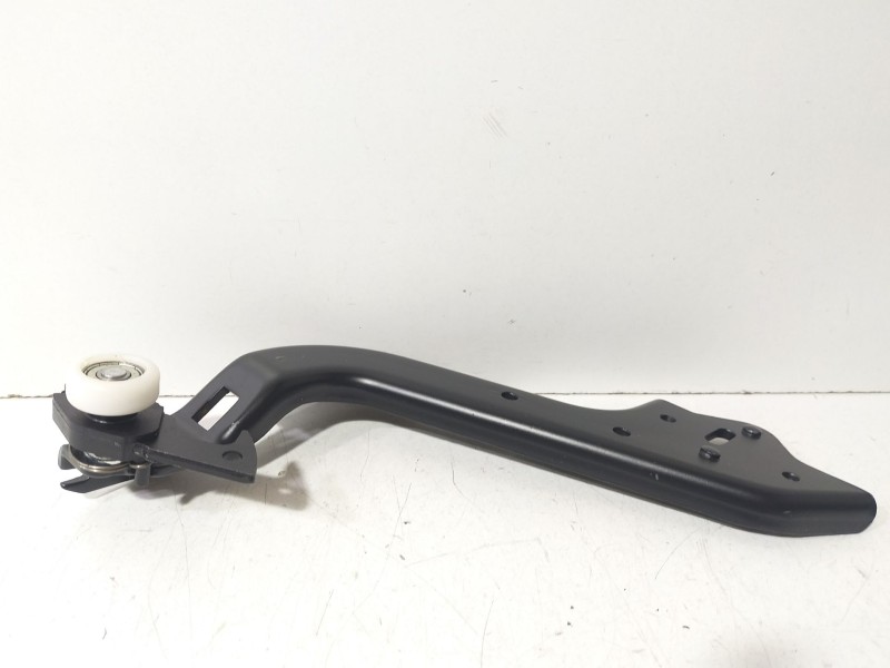 Recambio de soporte / guia puerta corredera para mercedes-benz sprinter ii james cook (906) 2.1 cdi cat referencia OEM IAM 2E184