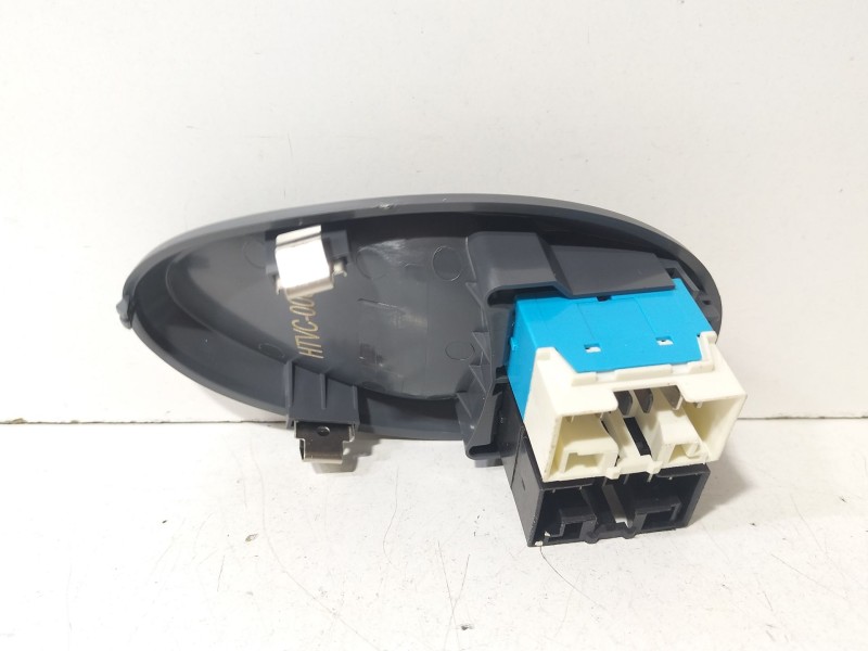 Recambio de mando elevalunas delantero izquierdo para iveco daily caja cerrada (1999 =>) 29 - l 12 caja cerrada referencia OEM I