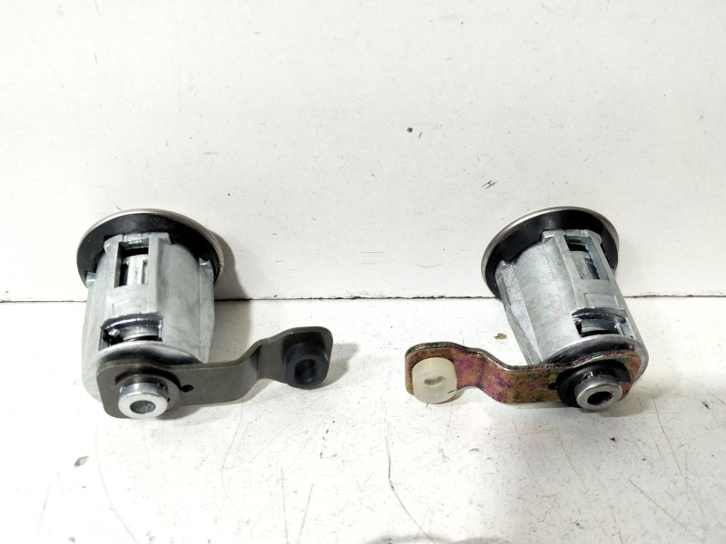 Recambio de juego bombines para citroën berlingo 2.0 hdi 600 furg. referencia OEM IAM Citroën Berlingo  
