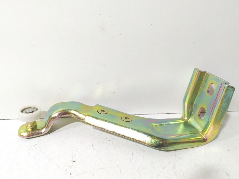 Recambio de soporte / guia puerta corredera para mercedes-benz sprinter (w901,w903) combi 312 d (903.471-472) referencia OEM IAM