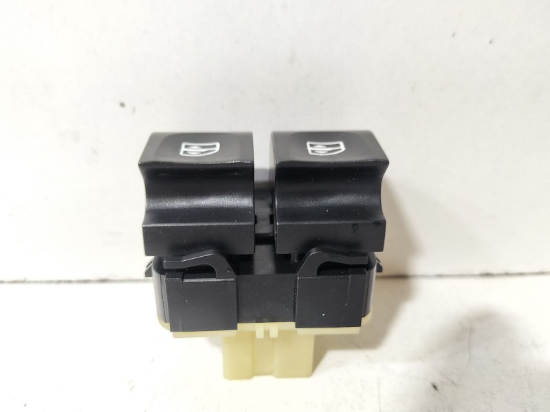 Recambio de mando elevalunas delantero izquierdo para dacia dokker 1.5 dci diesel fap cat referencia OEM IAM Dacia Dokker  