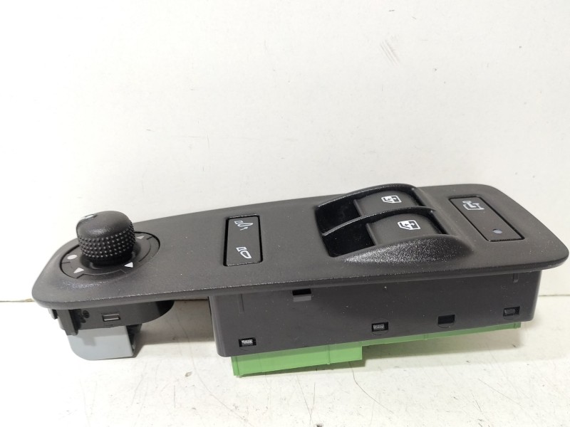 Recambio de mando elevalunas delantero izquierdo para peugeot boxer autobús 2.2 hdi 100 referencia OEM IAM Peugeot Boxer  