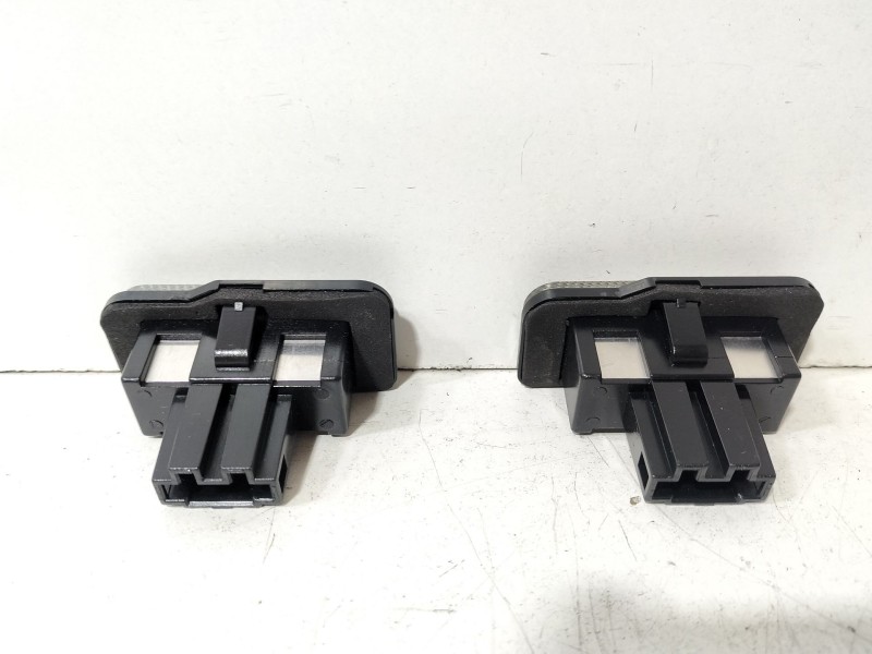 Recambio de piloto matricula para mercedes-benz clase c (w203) c 220 cdi (203.006) referencia OEM IAM LD-W203-5D  