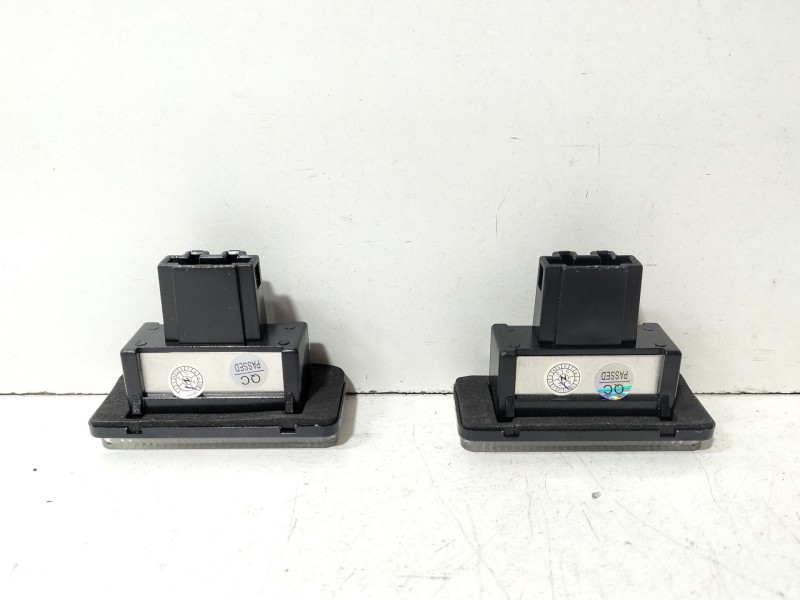 Recambio de piloto matricula para mercedes-benz clase c (w203) c 220 cdi (203.006) referencia OEM IAM LD-W203-5D  