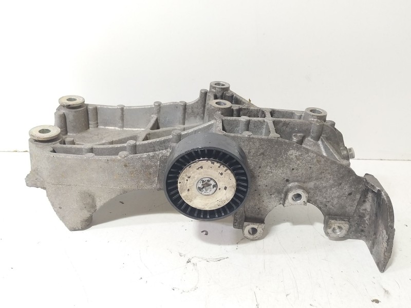 Recambio de soporte alternador para alfa romeo 159 (939_) 1.9 jtdm 16v (939axc1b, 939axc12) referencia OEM IAM 55197248  