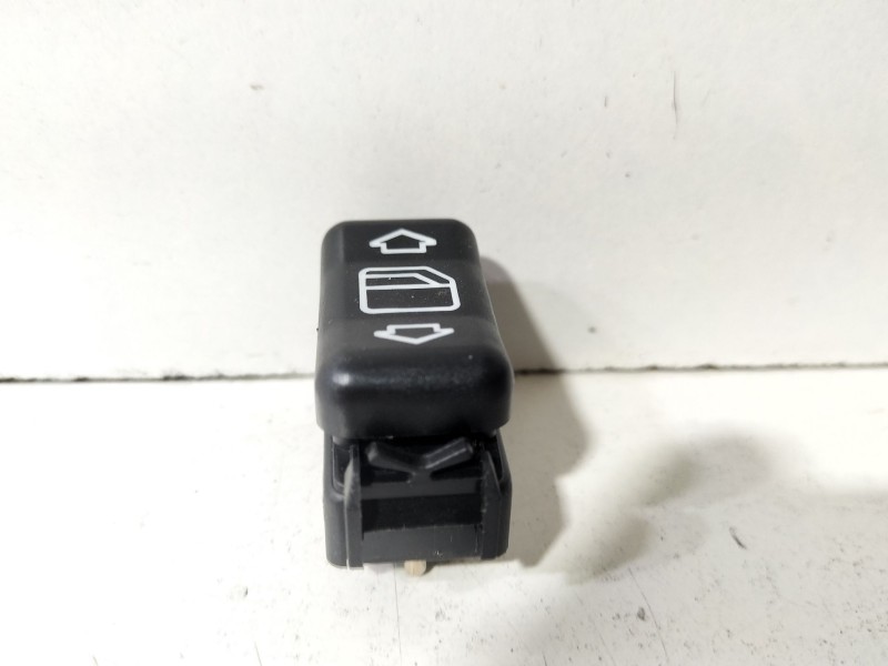 Recambio de mando elevalunas delantero derecho para mercedes-benz clase e (w124) e 200 (124.019) referencia OEM IAM Mercedes W12