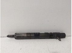 Recambio de inyector para renault clio ii fase ii (b/cb0) 1.5 dci diesel referencia OEM IAM 8200365186  