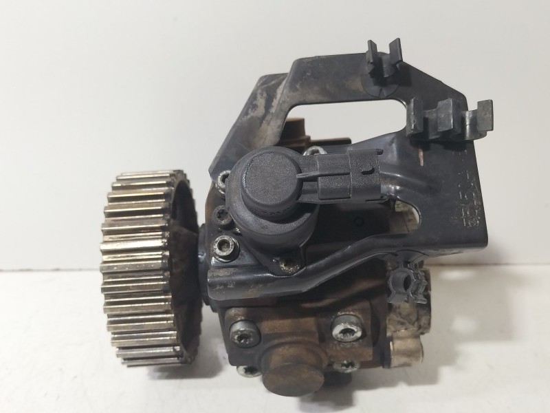 Recambio de bomba inyeccion para citroën c4 picasso i monospace (ud_) 1.6 hdi 110 referencia OEM IAM 9683703780  
