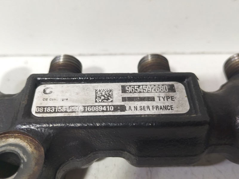 Recambio de rampa inyectora para citroën c4 picasso i monospace (ud_) 1.6 hdi 110 referencia OEM IAM 9654592680  