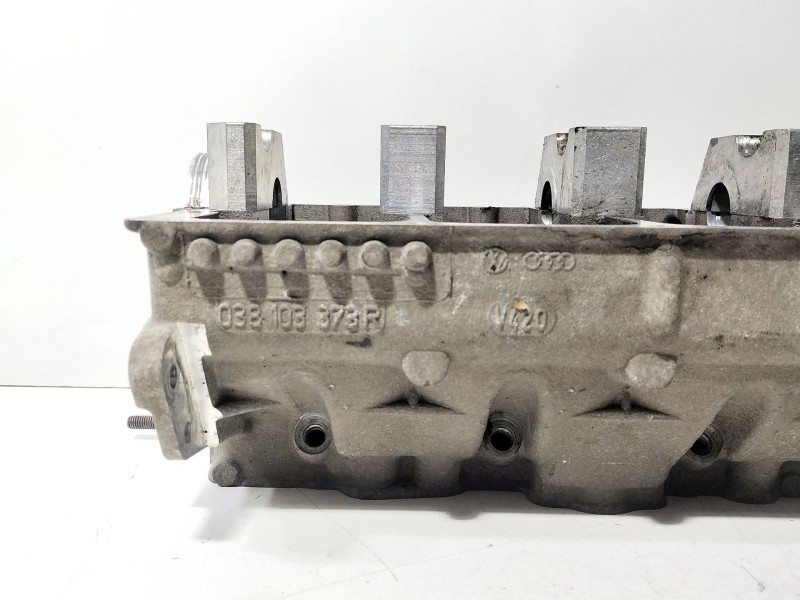 Recambio de culata para seat leon (1p1) 1.9 tdi referencia OEM IAM 038103373R  