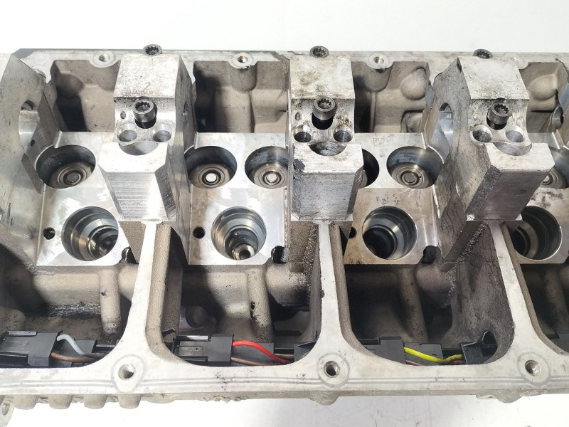 Recambio de culata para seat leon (1p1) 1.9 tdi referencia OEM IAM 038103373R  