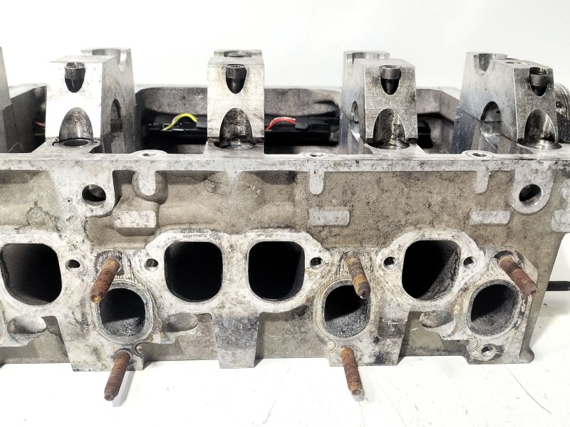 Recambio de culata para seat leon (1p1) 1.9 tdi referencia OEM IAM 038103373R  