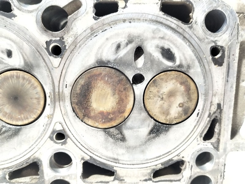 Recambio de culata para seat leon (1p1) 1.9 tdi referencia OEM IAM 038103373R  