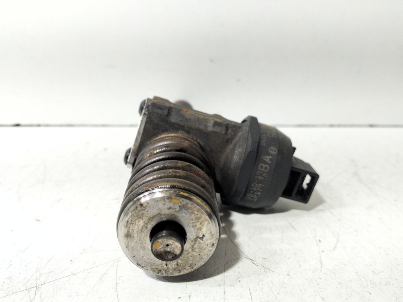 Recambio de inyector para seat leon (1p1) 1.9 tdi referencia OEM IAM 038130073AG  