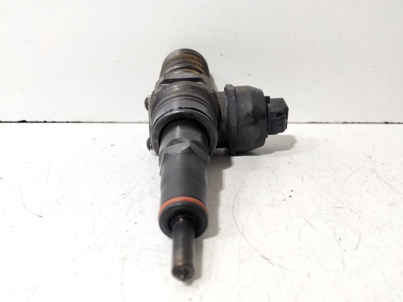 Recambio de inyector para seat leon (1p1) 1.9 tdi referencia OEM IAM 038130073AG  