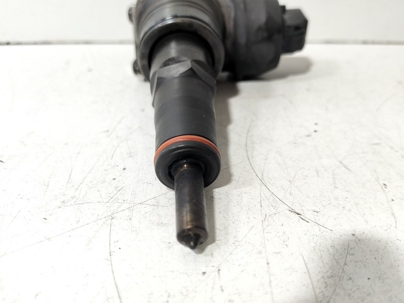 Recambio de inyector para seat leon (1p1) 1.9 tdi referencia OEM IAM 038130073AG  