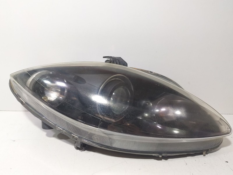 Recambio de faro derecho para seat toledo iii (5p2) 2.0 tdi referencia OEM IAM 1P1941031  