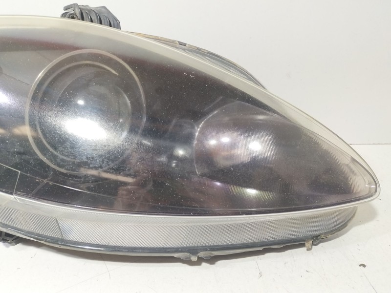 Recambio de faro derecho para seat toledo iii (5p2) 2.0 tdi referencia OEM IAM 1P1941031  
