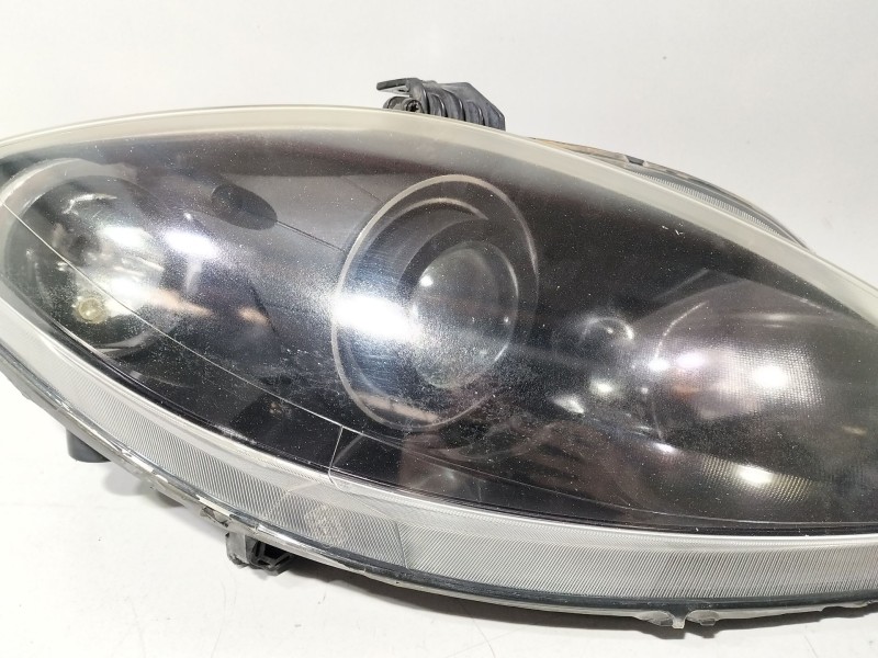 Recambio de faro derecho para seat toledo iii (5p2) 2.0 tdi referencia OEM IAM 1P1941031  
