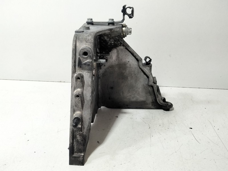 Recambio de soporte bomba inyeccion para alfa romeo 159 (939_) 1.9 jtdm 16v (939axc1b, 939axc12) referencia OEM IAM 55196092  