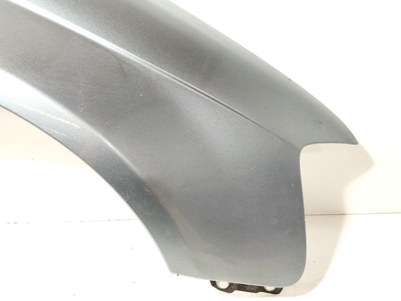 Recambio de aleta delantera derecha para audi a3 sportback (8pa) 2.0 tdi 16v referencia OEM IAM 8P0821106G  