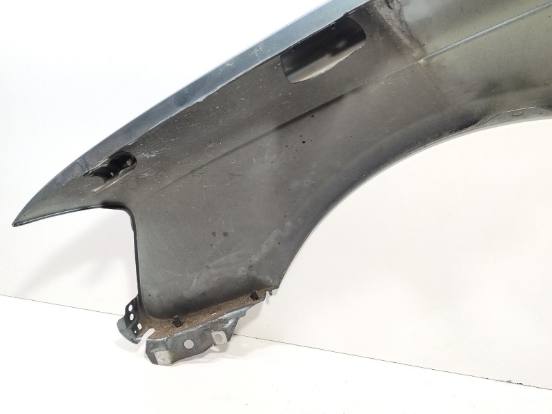 Recambio de aleta delantera derecha para audi a3 sportback (8pa) 2.0 tdi 16v referencia OEM IAM 8P0821106G  