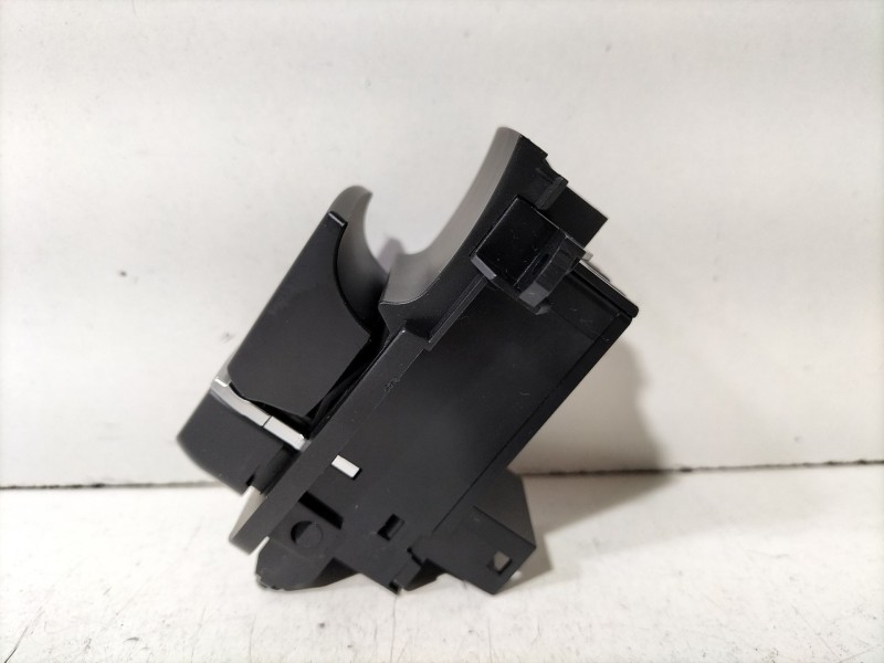 Recambio de freno de mano electrico para bmw x4 (f26) xdrive 30 d referencia OEM IAM 9385029  