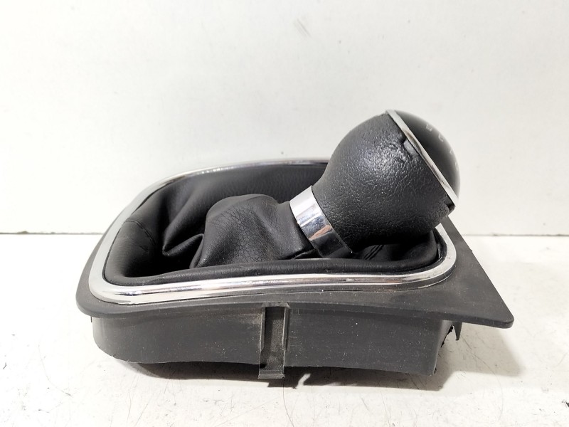 Recambio de pomo palanca cambio para volkswagen golf v (1k1) 1.9 tdi referencia OEM IAM Volkswagen Golf V  