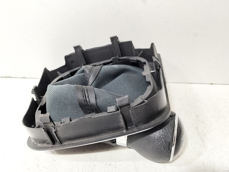 Recambio de pomo palanca cambio para volkswagen golf v (1k1) 1.9 tdi referencia OEM IAM Volkswagen Golf V  