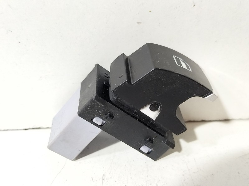 Recambio de mando elevalunas delantero derecho para volkswagen golf vi (5k1) 1.6 tdi referencia OEM IAM Volkswagen Golf VI  