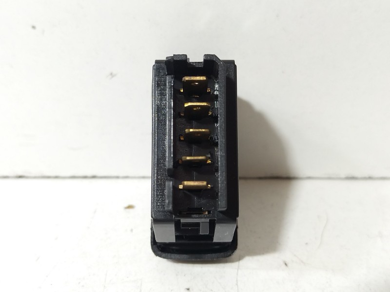 Recambio de mando elevalunas delantero derecho para renault kangoo (f/kc0) 1.5 dci diesel referencia OEM IAM Renault Kangoo  
