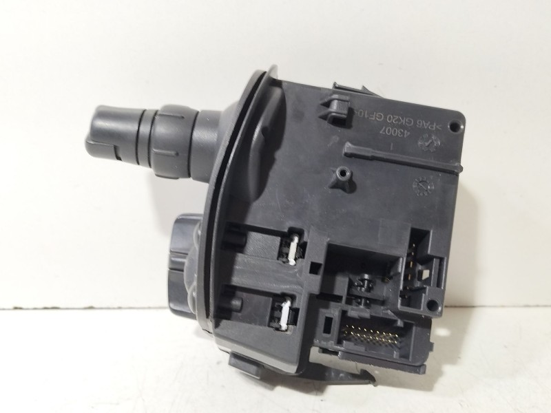Recambio de mando limpia para renault clio iii grandtour (kr0/1_) 1.5 dci referencia OEM IAM 88103009042  