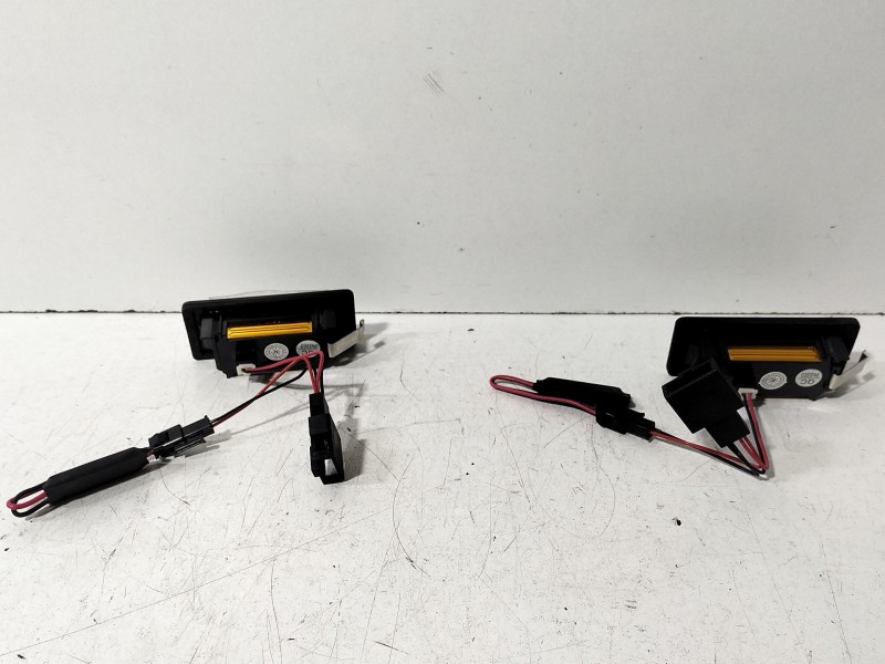 Recambio de piloto matricula para audi a5 (8t3) 1.8 tfsi referencia OEM IAM Audi A5 8T3  