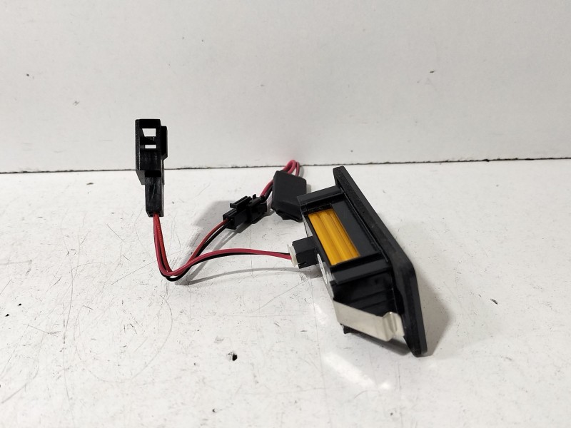 Recambio de piloto matricula para audi a5 (8t3) 1.8 tfsi referencia OEM IAM Audi A5 8T3  