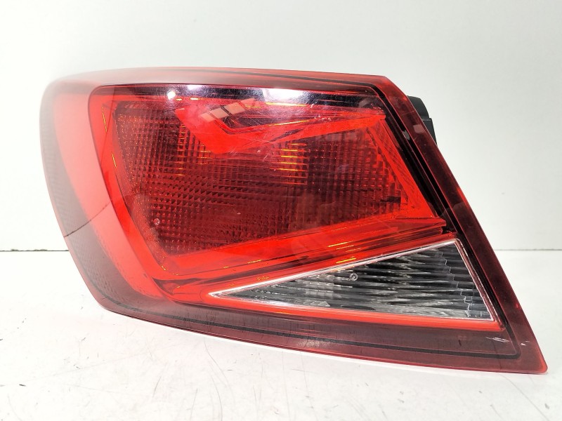 Recambio de piloto trasero izquierdo para seat leon (5f1) 1.2 tsi referencia OEM IAM 5F0945095D  