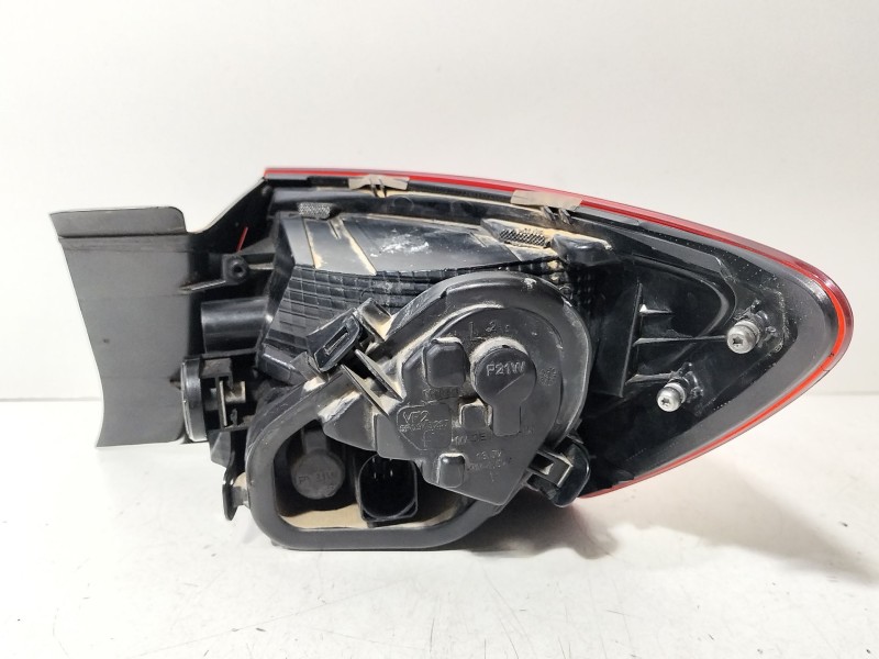Recambio de piloto trasero izquierdo para seat leon (5f1) 1.2 tsi referencia OEM IAM 5F0945095D  