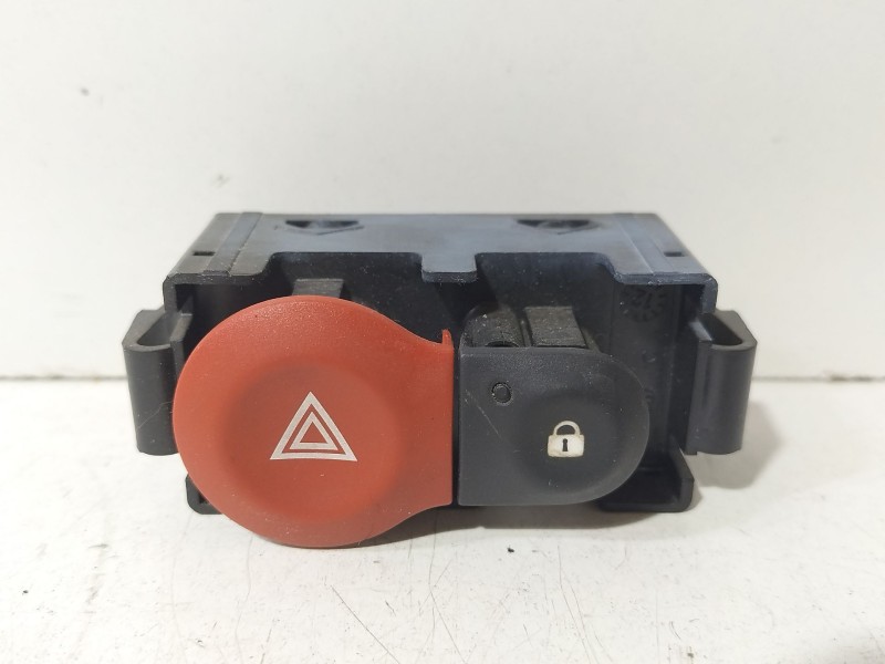 Recambio de warning para renault clio iii grandtour (kr0/1_) 1.5 dci referencia OEM IAM 8200214896A  