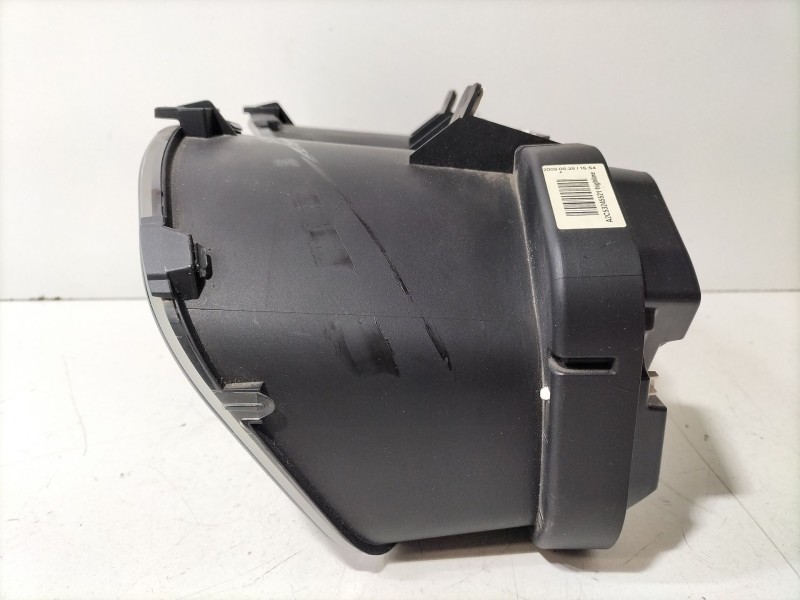 Recambio de cuadro instrumentos para toyota auris (_e15_) 1.4 d-4d (nde150_) referencia OEM IAM 838000Z500  